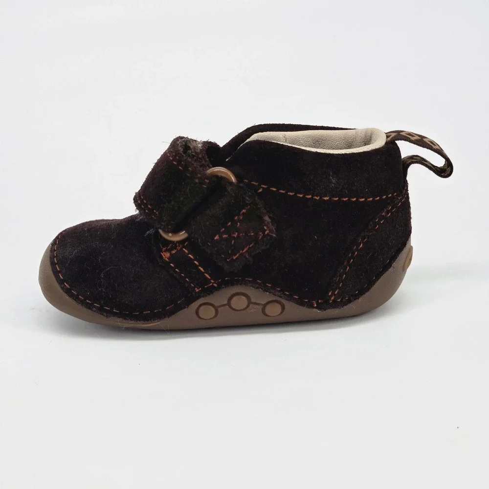 Clarks First Shoes Brown Suede Wide Width Toddler Boys Boots Sneakers 3W EUC